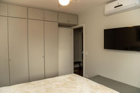 Apartamento à venda com 170m², 4 quartos e 2 vagas Apartamento à venda com 170m², 4 quartos e 2 vagasQuarto 2
