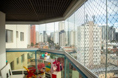 Apartamento à venda com 170m², 4 quartos e 2 vagas Apartamento à venda com 170m², 4 quartos e 2 vagasVaranda da Sala