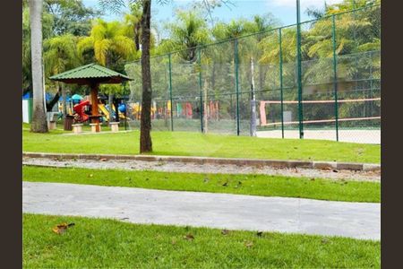 Casa à venda com 300m², 4 quartos e 2 vagas