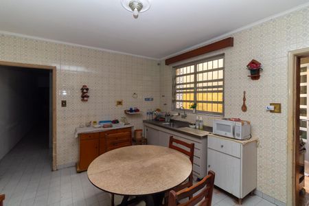Casa à venda com 165m², 3 quartos e 2 vagasCozinha
