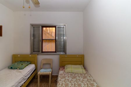 Casa à venda com 165m², 3 quartos e 2 vagasQuarto 2