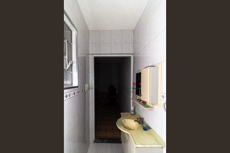 Casa à venda com 165m², 3 quartos e 2 vagasBanheiro da Suíte