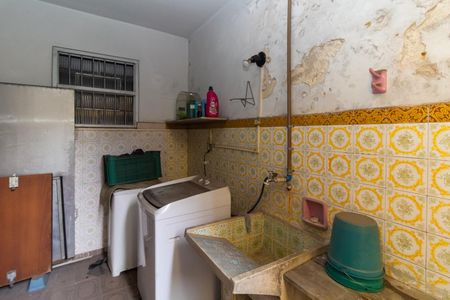 Casa à venda com 165m², 3 quartos e 2 vagasÁrea de Serviço