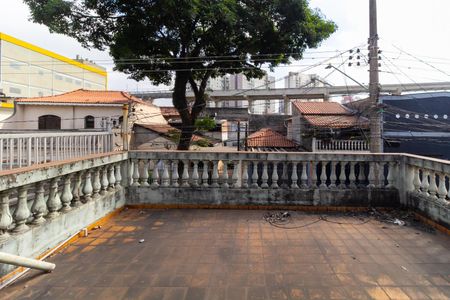 Casa à venda com 165m², 3 quartos e 2 vagasTerraço