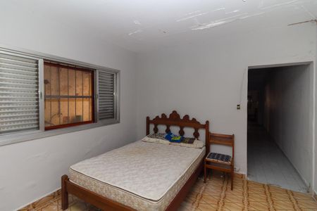 Casa à venda com 165m², 3 quartos e 2 vagasSuíte