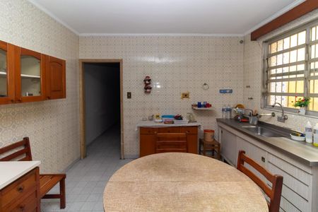 Casa à venda com 165m², 3 quartos e 2 vagasCozinha