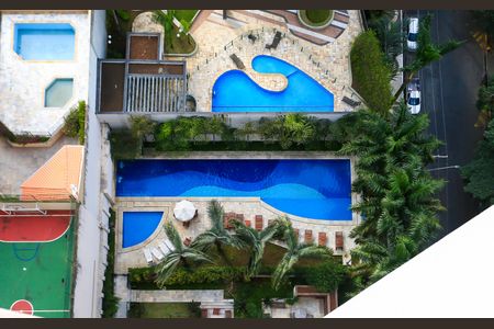 Apartamento à venda com 184m², 3 quartos e 4 vagas Apartamento à venda com 184m², 3 quartos e 4 vagasSuíte 3 Varanda Vista