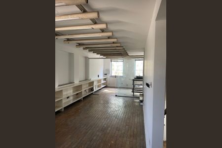 Casa à venda com 167m², 3 quartos e sem vaga