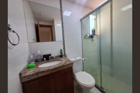 Casa de condomínio à venda com 87m², 3 quartos e 1 vaga