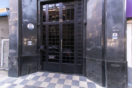 Apartamento à venda com 76m², 2 quartos e sem vaga Apartamento à venda com 76m², 2 quartos e sem vagaFachada