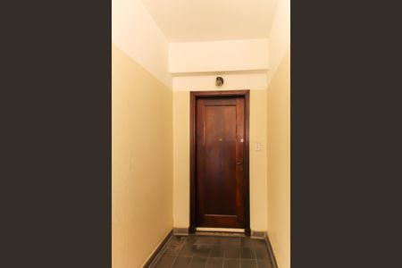 Apartamento à venda com 76m², 2 quartos e sem vaga Apartamento à venda com 76m², 2 quartos e sem vagaPorta