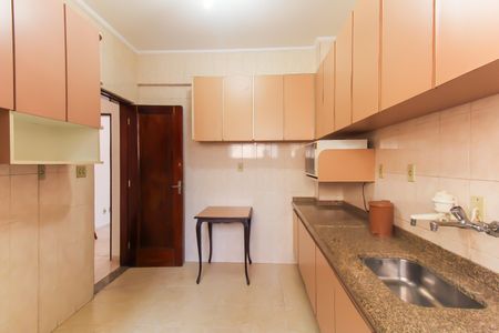 Apartamento à venda com 76m², 2 quartos e sem vaga Apartamento à venda com 76m², 2 quartos e sem vagaCozinha