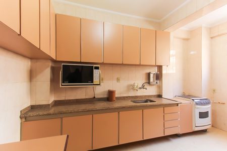Apartamento à venda com 76m², 2 quartos e sem vaga Apartamento à venda com 76m², 2 quartos e sem vagaCozinha