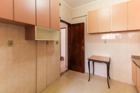 Apartamento à venda com 76m², 2 quartos e sem vaga Apartamento à venda com 76m², 2 quartos e sem vagaCozinha