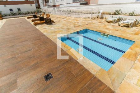 Apartamento à venda com 60m², 2 quartos e 1 vaga Apartamento à venda com 60m², 2 quartos e 1 vagaÁrea comum - Piscina