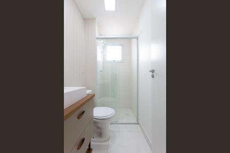 Apartamento à venda com 60m², 2 quartos e 1 vaga Apartamento à venda com 60m², 2 quartos e 1 vagaBanheiro