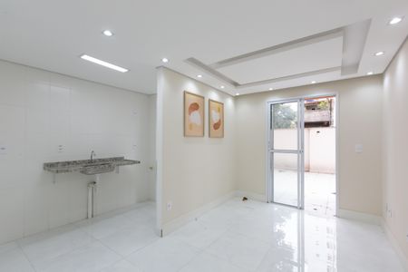 Apartamento à venda com 60m², 2 quartos e 1 vaga Apartamento à venda com 60m², 2 quartos e 1 vagaSala