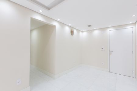 Apartamento à venda com 60m², 2 quartos e 1 vaga Apartamento à venda com 60m², 2 quartos e 1 vagaSala