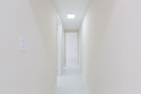 Apartamento à venda com 60m², 2 quartos e 1 vaga Apartamento à venda com 60m², 2 quartos e 1 vagaCorredor