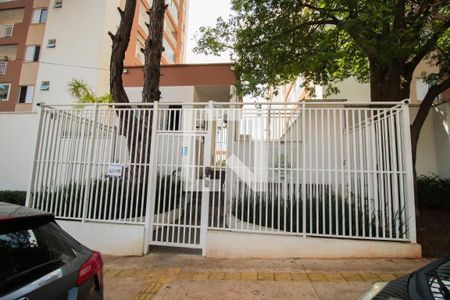 Apartamento à venda com 60m², 2 quartos e 1 vaga Apartamento à venda com 60m², 2 quartos e 1 vagaFachada