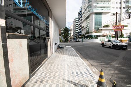 Apartamento para alugar com 90m², 2 quartos e 1 vaga Apartamento para alugar com 90m², 2 quartos e 1 vagaFachada