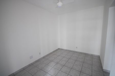 Apartamento para alugar com 90m², 2 quartos e 1 vaga Apartamento para alugar com 90m², 2 quartos e 1 vagaSuíte