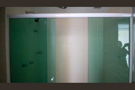 Apartamento para alugar com 100m², 2 quartos e 1 vaga Apartamento para alugar com 100m², 2 quartos e 1 vagaBanheiro da Suíte 2