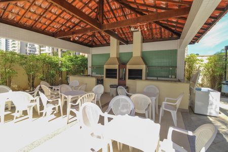 Apartamento para alugar com 100m², 2 quartos e 1 vaga Apartamento para alugar com 100m², 2 quartos e 1 vagaÁrea Comum - Churrasqueira
