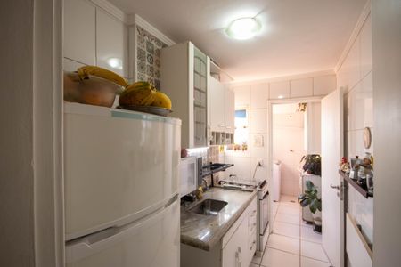 Apartamento à venda com 52m², 2 quartos e 1 vaga Apartamento à venda com 52m², 2 quartos e 1 vagaCozinha