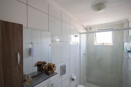 Apartamento à venda com 52m², 2 quartos e 1 vaga Apartamento à venda com 52m², 2 quartos e 1 vagaBanheiro