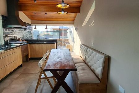 Apartamento à venda com 150m², 2 quartos e 2 vagas