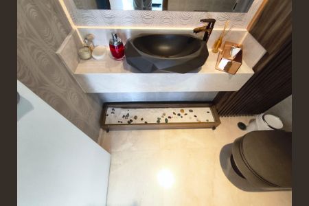 Apartamento à venda com 268m², 4 quartos e 4 vagas Apartamento à venda com 268m², 4 quartos e 4 vagasLavabo