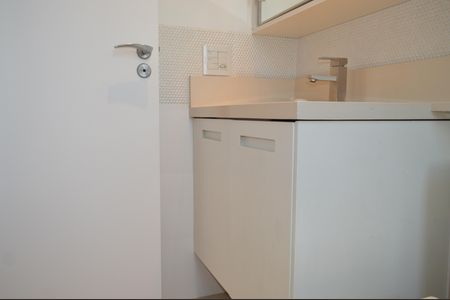 Apartamento à venda com 268m², 4 quartos e 4 vagasBanheiro da Suíte 3