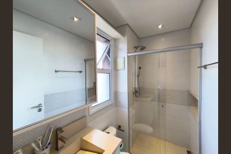 Apartamento à venda com 268m², 4 quartos e 4 vagas Apartamento à venda com 268m², 4 quartos e 4 vagasBanheiro da Suíte 1