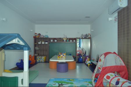 Apartamento à venda com 268m², 4 quartos e 4 vagasÁrea comum - Brinquedoteca