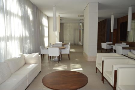 Apartamento à venda com 268m², 4 quartos e 4 vagasÁrea comum - Salão de Festas