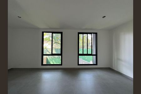 Casa à venda com 250m², 3 quartos e 3 vagas Casa à venda com 250m², 3 quartos e 3 vagasFoto 18