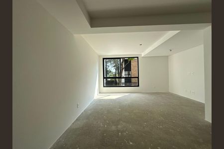 Casa à venda com 250m², 3 quartos e 3 vagasFoto 03