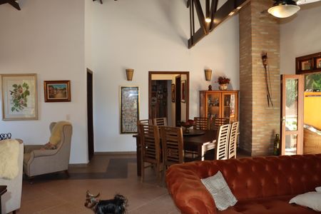 Casa de condomínio para alugar com 323m², 4 quartos e 5 vagasSala de Jantar