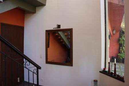 Casa de condomínio para alugar com 323m², 4 quartos e 5 vagasEntrada