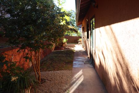 Casa de condomínio para alugar com 323m², 4 quartos e 5 vagasÁrea Externa