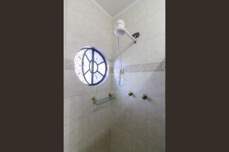 Casa à venda com 250m², 4 quartos e 5 vagasBanheiro da Suíte 1