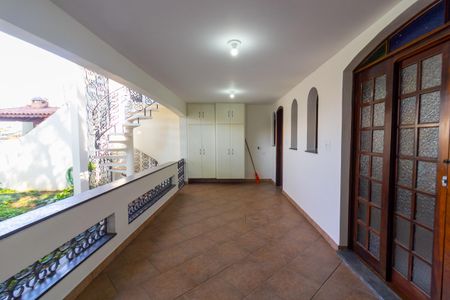 Casa à venda com 250m², 4 quartos e 5 vagasÁrea Gourmet