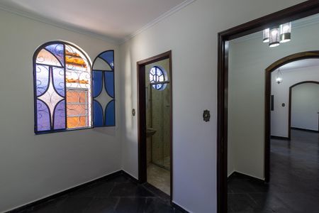 Casa à venda com 250m², 4 quartos e 5 vagasSuíte 2