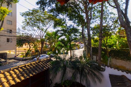 Casa à venda com 250m², 4 quartos e 5 vagasSuíte 1 varanda vista