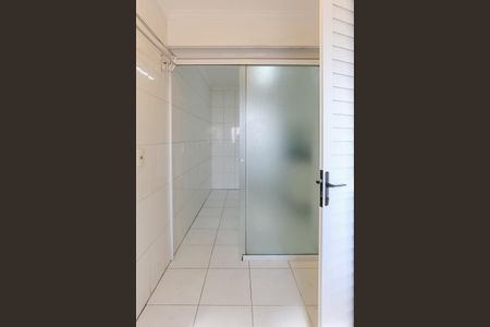 Apartamento à venda com 194m², 4 quartos e 3 vagas Apartamento à venda com 194m², 4 quartos e 3 vagasÁrea de Serviço