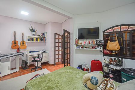 Casa à venda com 430m², 3 quartos e 4 vagasQuarto de Serviço
