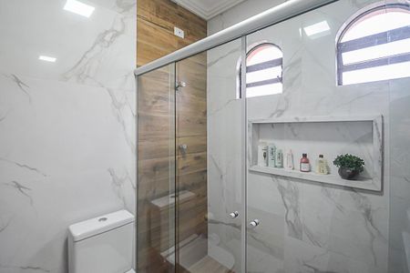 Casa à venda com 430m², 3 quartos e 4 vagasBanheiro Social