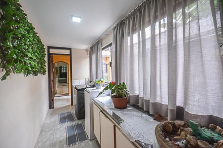 Casa à venda com 430m², 3 quartos e 4 vagasÁrea de Serviço