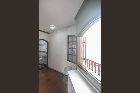 Casa à venda com 430m², 3 quartos e 4 vagasSuíte